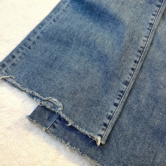 LOFT Flare Jeans Size Petite 28/6 Mid Rise - Picture 3 of 8